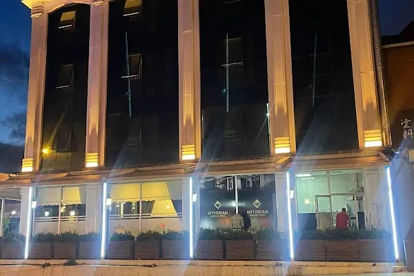 Ottoman Hotel İstanbul Airport - Resim 14