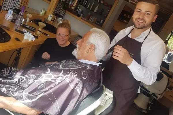 Saloon Gibi Hair Design studio - Resim 15