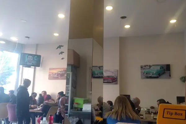 Ordu Caddesi Parkı - Resim 8