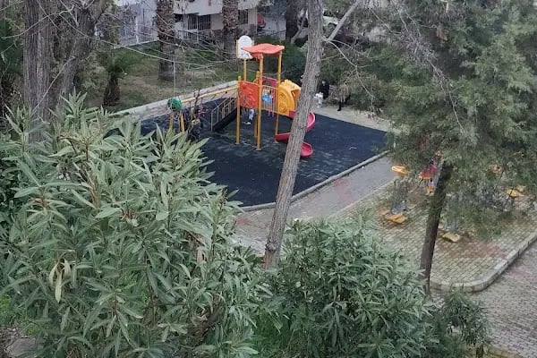 Ordu Caddesi Parkı - Resim 16