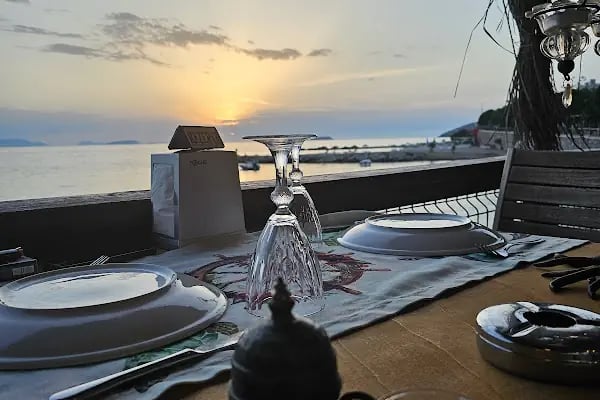 La Terrasse Restobar - Resim 16
