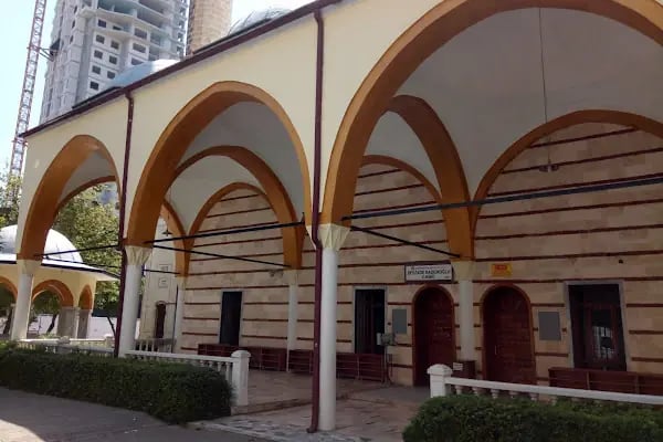 Şehzade Kademson Camii - Resim 18