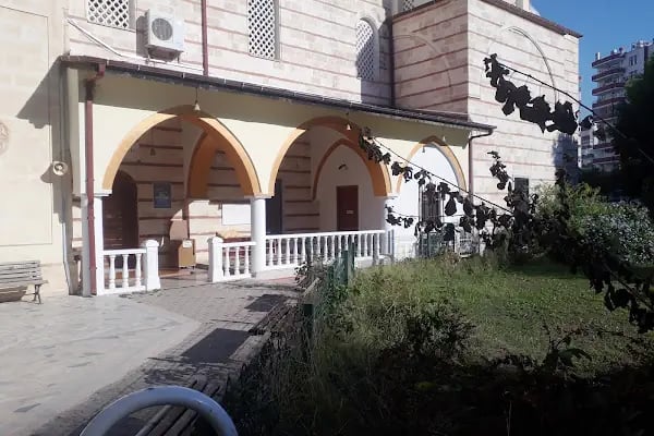 Şehzade Kademson Camii - Resim 4