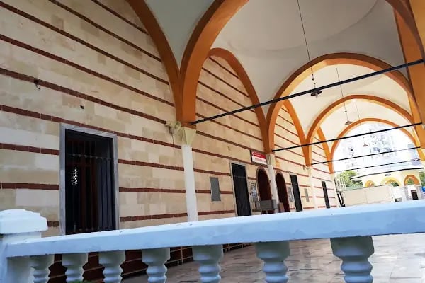 Şehzade Kademson Camii - Resim 7