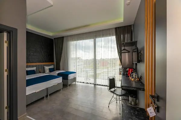 Melanj Airport Hotel - Resim 2