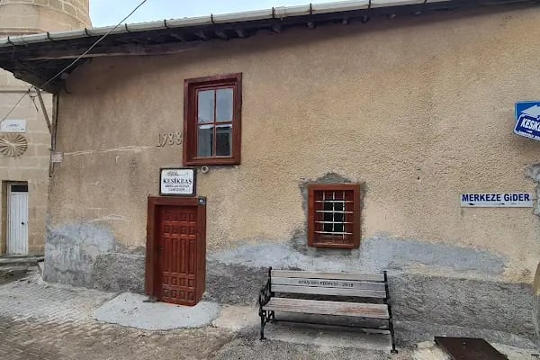 Kesikbaş Abdullah Sultan Cami - Resim 17