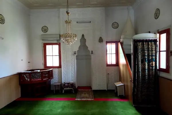 Kesikbaş Abdullah Sultan Cami - Resim 2