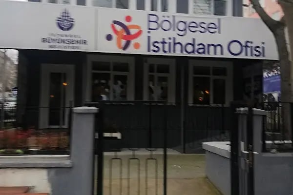 Avcılar Belediye Parkı - Resim 20