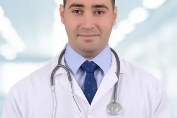 Uzm. Dr. Nizami Çelebi, Fiziksel Tıp ve Rehabilitasyon - Resim 1
