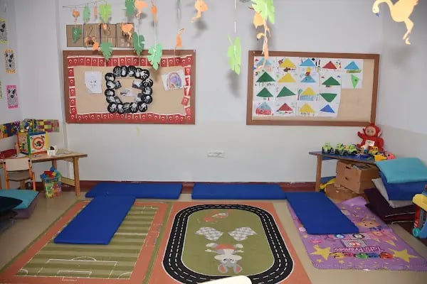 Feridun Çelik Altındağ Belediyesi Anaokulu- Altındağ - Resim 10