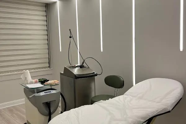 Abay Clinic - Resim 1