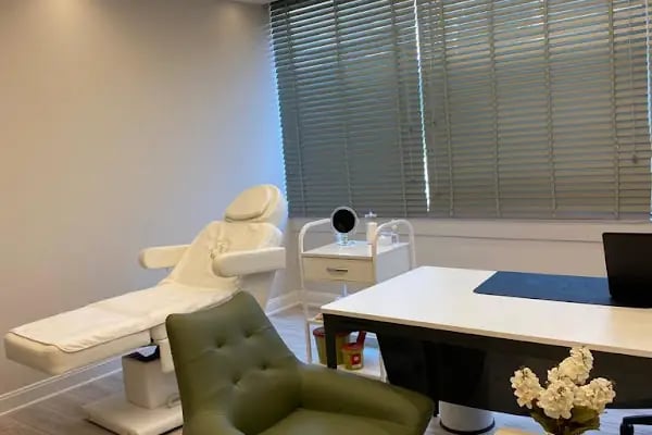 Abay Clinic - Resim 13