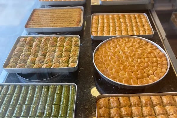 Mavi Köşe Pastanesi - Resim 4