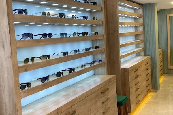 35 Uğur Optik - Resim 6