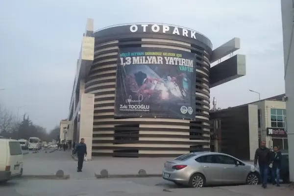 Sakarya Büyükşehir Belediyesi Katlı Otoparkı - Resim 3
