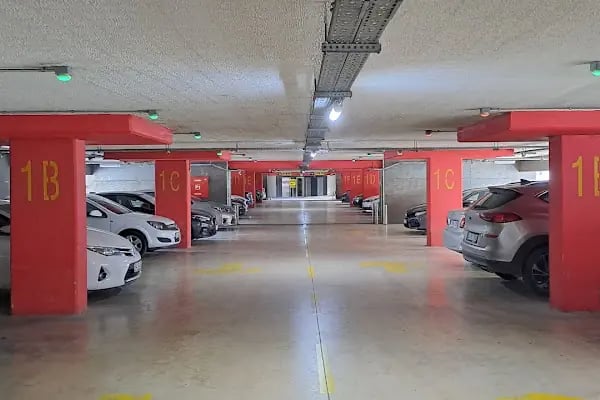 Sakarya Büyükşehir Belediyesi Katlı Otoparkı - Resim 13