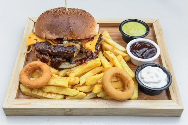 CAFE’S LOUNGE MARİNA - Resim 3