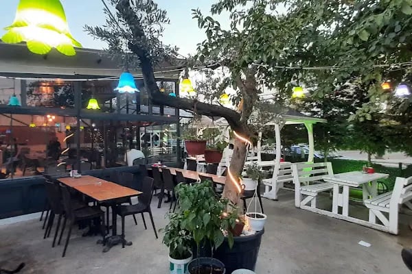Zerlanis Cızgara Kokoreç Çorba Kahvaltı Satır Et Tatlı Restorant - Resim 12