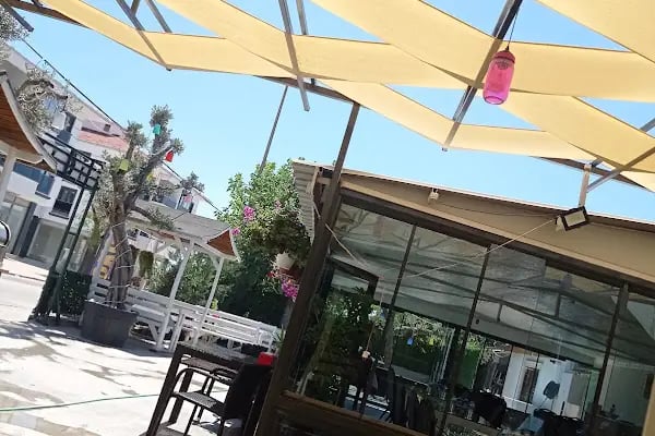 Zerlanis Cızgara Kokoreç Çorba Kahvaltı Satır Et Tatlı Restorant - Resim 20