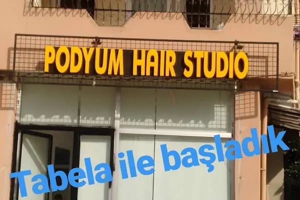 PODYUM HAİR STUDİO - Resim 1