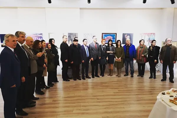 Akçaabat Belediyesi Resim ve Fotoğraf Müzesi Sanat Galerisi - Resim 7