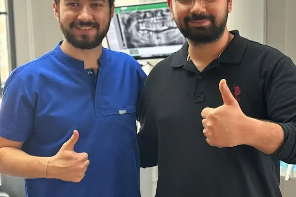 Bursa Diş Hekimi Fatih Ay | implant | Gülüş Tasarımı | Dentist - Resim 10