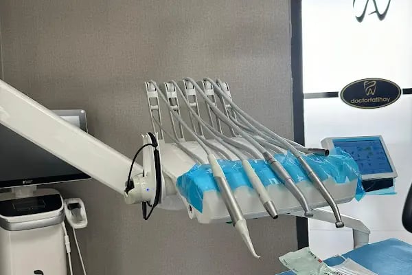 Bursa Diş Hekimi Fatih Ay | implant | Gülüş Tasarımı | Dentist - Resim 5