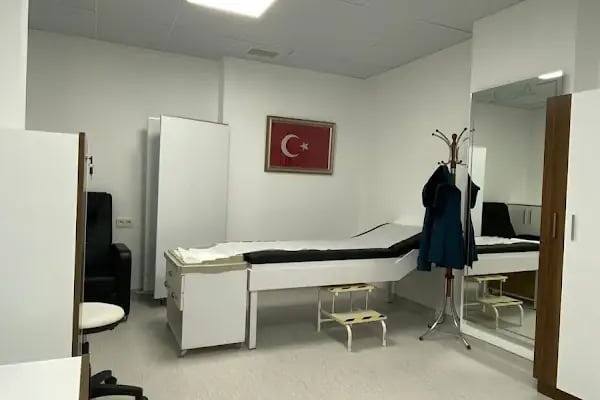Prof. Dr. Cem Yalın KILINÇ - CYK Ortopedi Kliniği - Resim 8