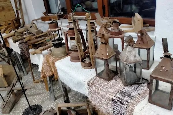 Armutalan Köy Konağı - Resim 5