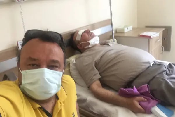 A.Ü. Tıp Fakültesi Göz Hastalıklar renda vui Anabilim Dalı Vehbi Koç Göz Hastanesi - Resim 19