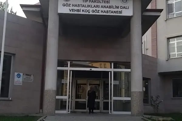 A.Ü. Tıp Fakültesi Göz Hastalıklar renda vui Anabilim Dalı Vehbi Koç Göz Hastanesi - Resim 15