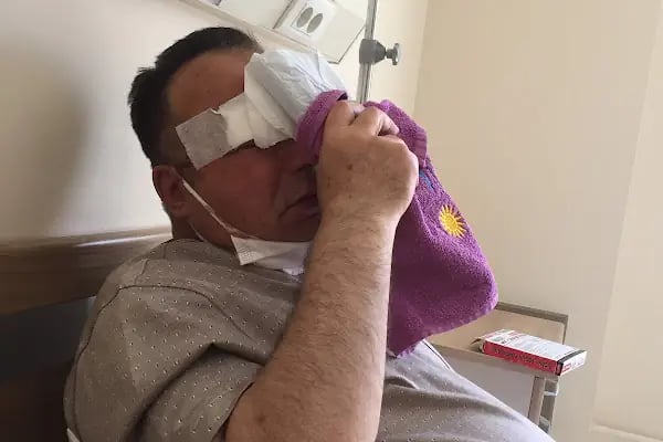 A.Ü. Tıp Fakültesi Göz Hastalıklar renda vui Anabilim Dalı Vehbi Koç Göz Hastanesi - Resim 18
