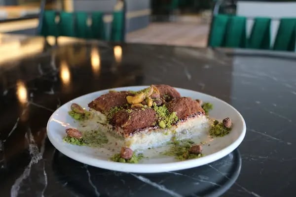 Menzara Restaurant &amp; Cafe - Resim 3