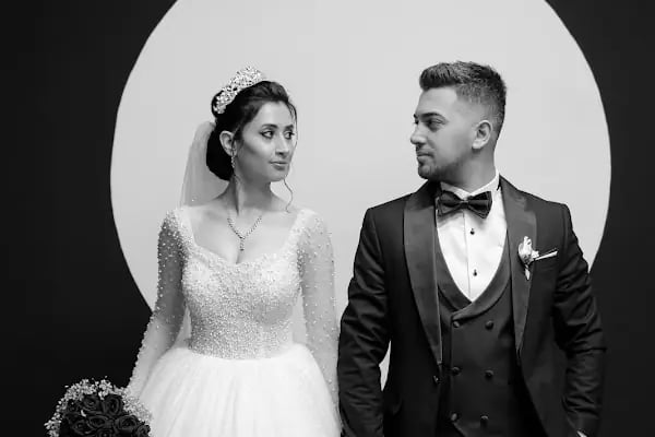 Kırmızı Beyaz Fotoğrafçılık - Resim 16