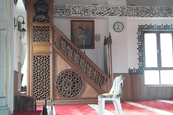 Mehmet Akif Ersoy Cami - Resim 6