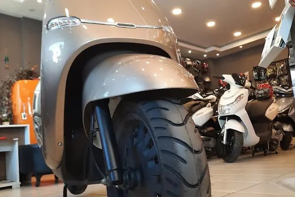 Bodrum Motosiklet Dünyası Mağaza - Resim 19