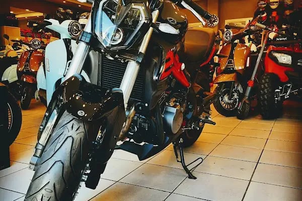 Bodrum Motosiklet Dünyası Mağaza - Resim 4