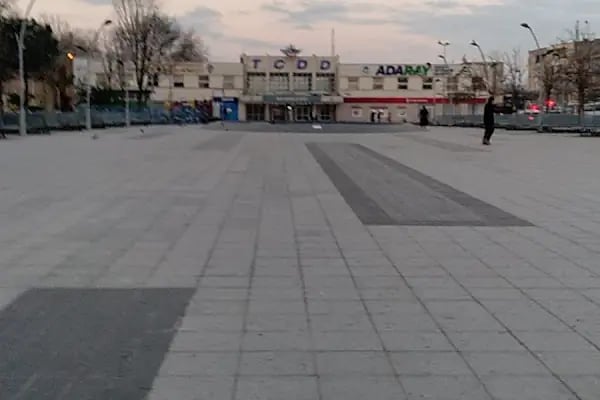 TCDD Adapazarı Tren İstasyonu - Resim 11