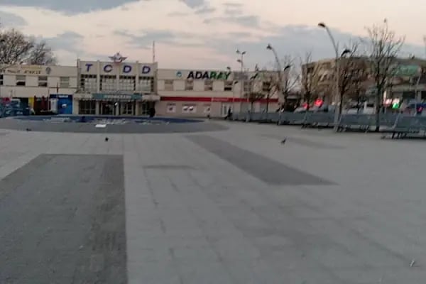 TCDD Adapazarı Tren İstasyonu - Resim 17
