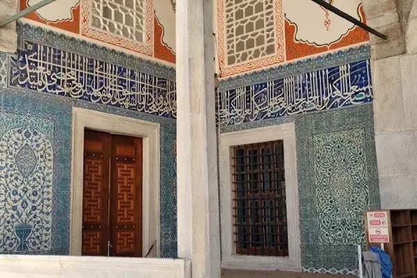 Hatice Turhan Valide Sultan Türbesi - Resim 7