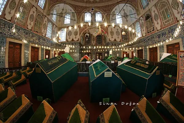 Hatice Turhan Valide Sultan Türbesi - Resim 3