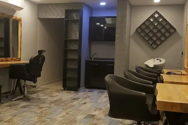 Saloon Burcu Bayan Kuaförü - Resim 10