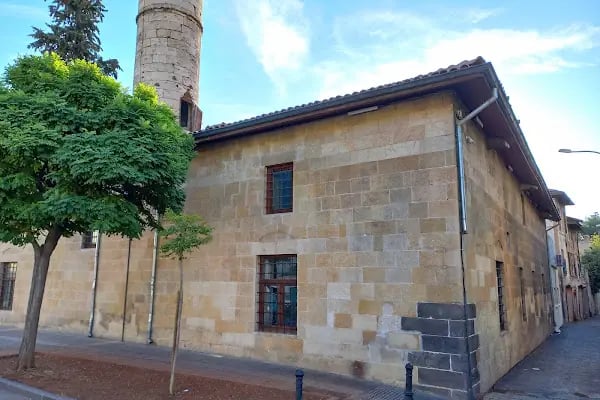 Kozanlı Cami - Resim 12