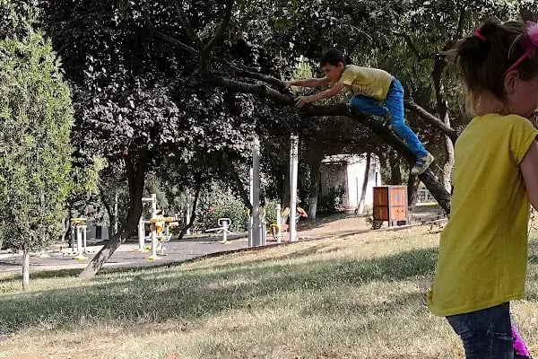 Küçükçekmece Belediyesi Atakent 2.Bölge Parkı Ve Koşu Parkuru - Resim 20
