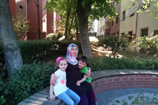 Küçükçekmece Belediyesi Atakent 2.Bölge Parkı Ve Koşu Parkuru - Resim 13