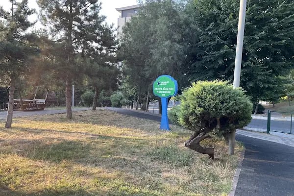 Küçükçekmece Belediyesi Atakent 2.Bölge Parkı Ve Koşu Parkuru - Resim 7