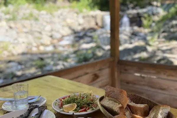 Güzelyayla Şelalesi - Resim 11