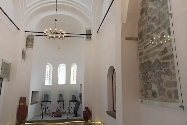 St. Michael Church - Resim 3
