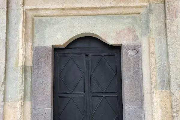 St. Michael Church - Resim 14