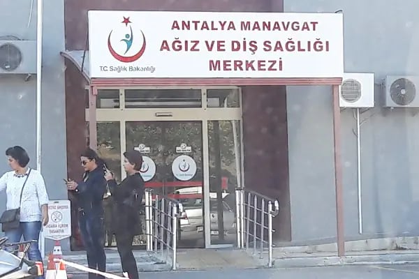 T.C. Sağlık Bakanlığı Manavgat Ağız ve Diş Sağlığı Merkezi - Resim 7